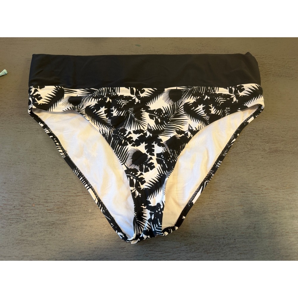 black white  BPC   lined swimsuit bikini bottom size US 10